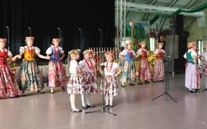 IV Powiatowy Przegląd Zespołów Folklorystycznych (17)