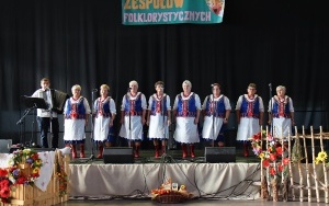 IV Powiatowy Przegląd Zespołów Folklorystycznych (10)