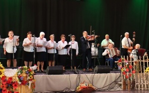 IV Powiatowy Przegląd Zespołów Folklorystycznych (9)