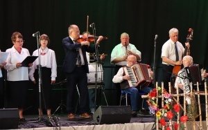 IV Powiatowy Przegląd Zespołów Folklorystycznych (10)