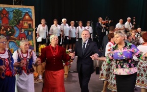 IV Powiatowy Przegląd Zespołów Folklorystycznych (1)