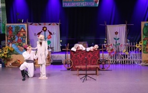 IV Powiatowy Przegląd Zespołów Folklorystycznych (8)