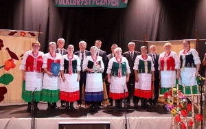 IV Powiatowy Przegląd Zespołów Folklorystycznych (8)